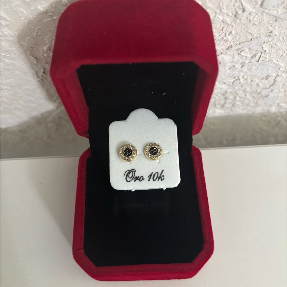 Gold 10k Stud Earrings